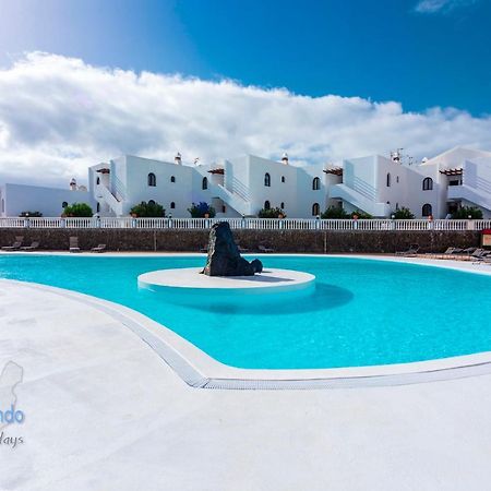 Vivienda Vacacional Sea Garden Costa Teguise Exterior photo