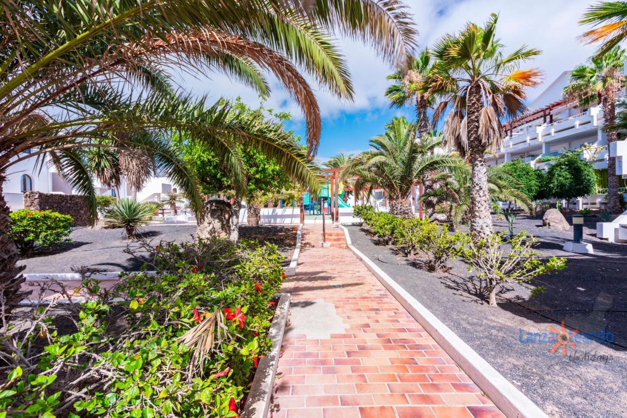 Vivienda Vacacional Sea Garden Costa Teguise Exterior photo
