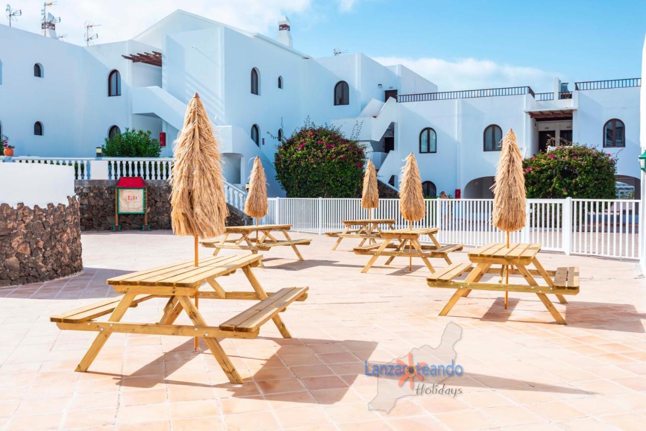 Vivienda Vacacional Sea Garden Costa Teguise Exterior photo